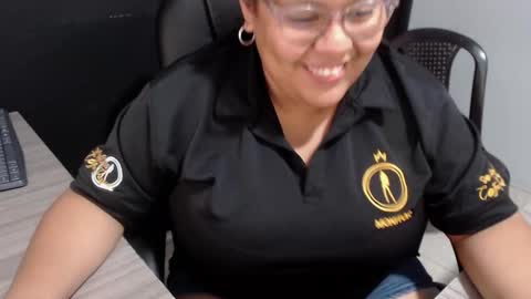 angy online show from October 11, 10:56 pm