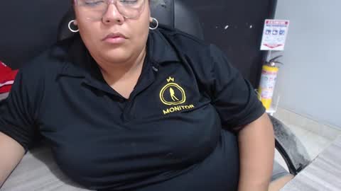 angy online show from June 11, 9:44 pm