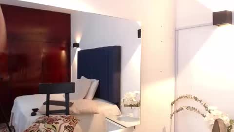 angyrios online show from November 28, 7:50 pm