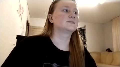 Anika online show from November 12, 9:02 pm