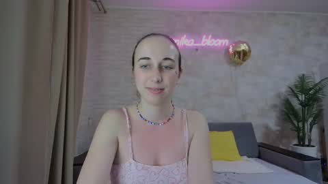 anikabloom online show from February 21, 5:56 am