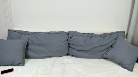 Anika online show from March 5, 2:13 pm