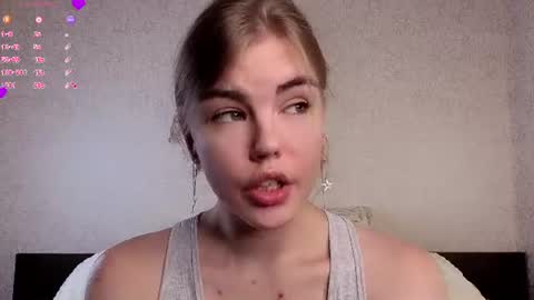 AnishaVivo online show from July 22, 12:28 pm