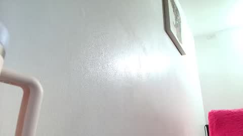 ana independent model online show from November 4, 8:08 am