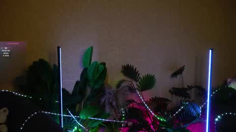 Snapshot of anita_von chatting on September 22, 3:49 am Anita online show from September 22, 3:49 am