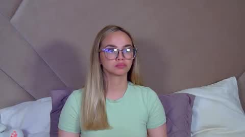 AnitaVenture online show from July 13, 4:24 am