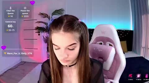 ann_woood online show from June 12, 2:36 pm