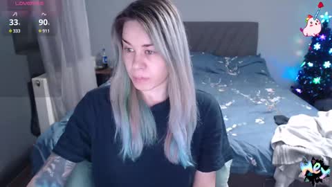 Snapshot of anna_ana chatting on December 24, 9:39 am Anadirectgirl online show from December 24, 9:39 am