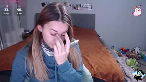 Snapshot of anna_ana chatting on October 18, 10:07 am Anadirectgirl online show from October 18, 10:07 am