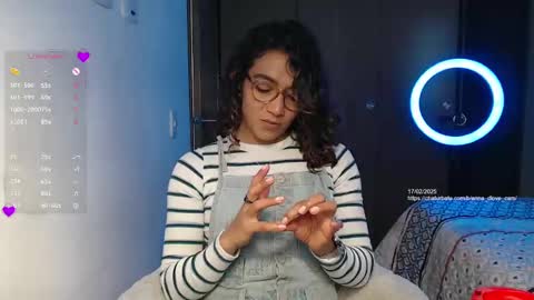 Snapshot of anna_dlove_cam chatting on February 17, 3:55 pm Anna online show from February 17, 3:55 pm
