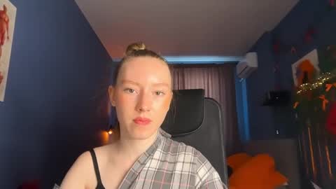 Anna online show from June 2, 11:22 am