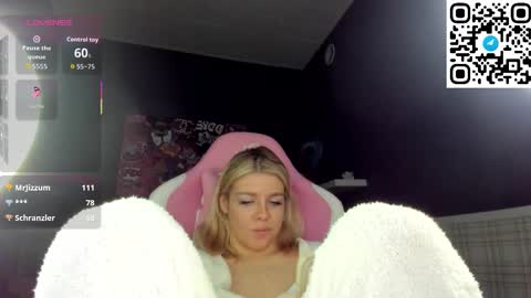 Anna online show from March 6, 7:36 am