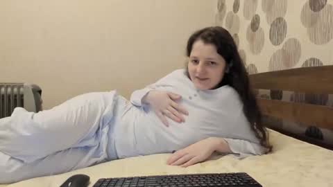 annaahcharm online show from June 5, 10:27 pm