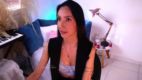 Anna k online show from April 29, 8:36 pm