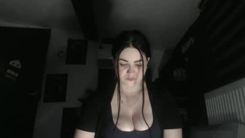 annebellee69 online show from January 6, 9:07 pm