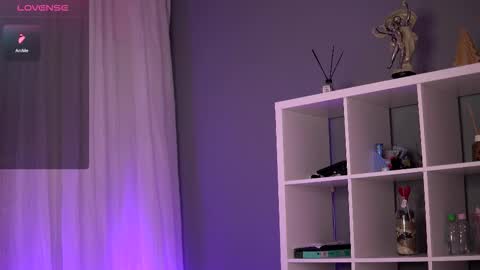 Anne online show from March 11, 6:50 am