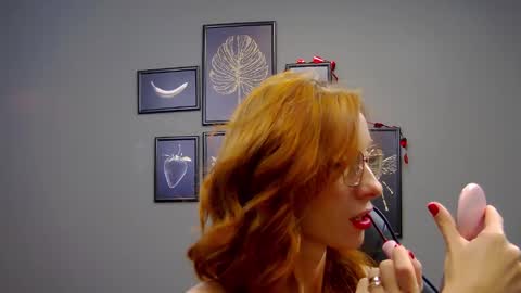 Anne online show from February 12, 4:12 am