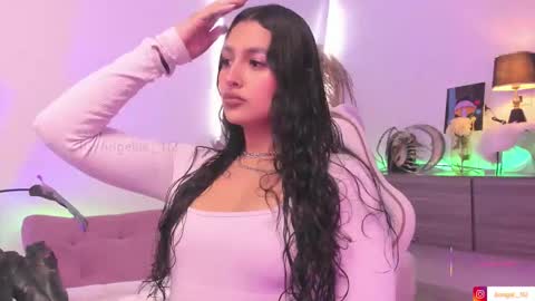 Angel online show from February 3, 6:01 pm