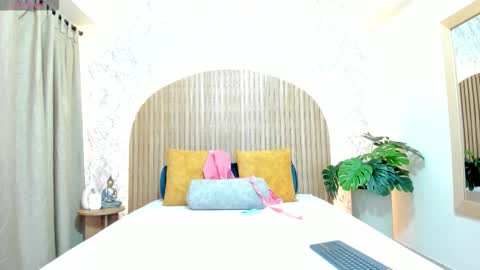 Annhya  online show from October 31, 4:14 am