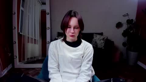 Anni online show from November 24, 1:02 pm