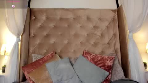 Aniie online show from March 4, 2:12 pm