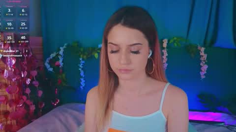 annie online show from March 15, 10:12 pm