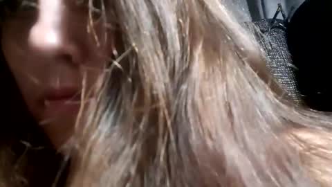 annieartlive online show from February 16, 6:08 pm