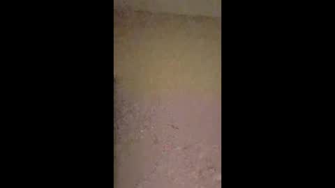 anniebunni online show from April 14, 6:35 am