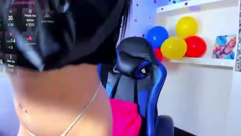 Anniee online show from June 30, 1:21 pm