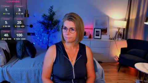 Annie online show from June 23, 6:44 am