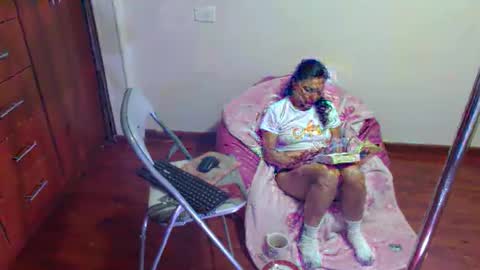 Annita online show from February 11, 6:01 pm