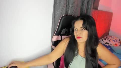 anny2026 online show from May 23, 7:01 pm