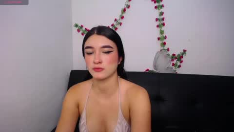 Anny online show from April 23, 8:33 pm