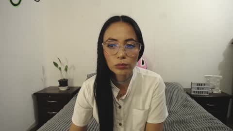 Snapshot of annyroberts_89 chatting on January 17, 10:45 pm Anny online show from January 17, 10:45 pm