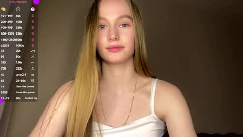 Viktoria online show from March 31, 5:02 pm