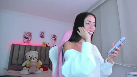 Snapshot of antonella_28_ chatting on January 10, 10:36 pm Antonella online show from January 10, 10:36 pm