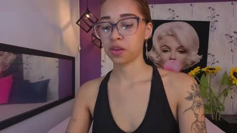 Antonella online show from May 4, 12:42 pm