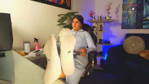 Antonella  online show from August 4, 7:20 pm