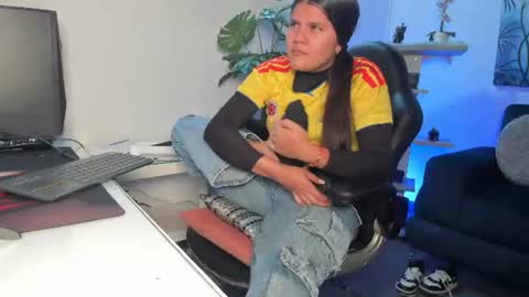 Antonella  online show from July 3, 7:31 pm