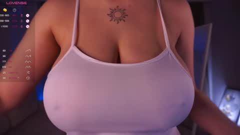 Snapshot of anuricbriny chatting on February 14, 8:26 pm Sunday - start 0400 PM GMT -4 online show from February 14, 8:26 pm