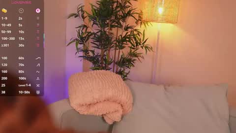 anya__forger online show from December 17, 11:47 am