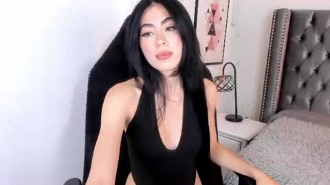 anya_belth online show from July 24, 7:55 pm