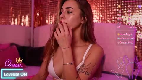 anya_sky_ online show from July 20, 7:44 am