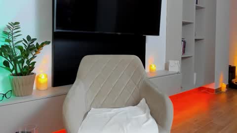 anyabrunette online show from March 4, 2:45 pm