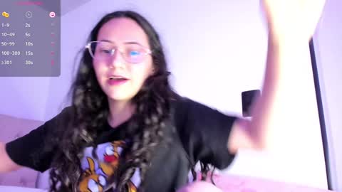 Anyi  Orion and Pyxis online show from January 9, 3:26 am