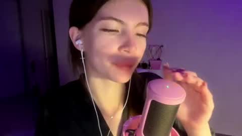 anytka12 online show from April 12, 4:10 pm