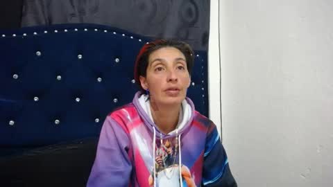 anyu online show from January 8, 2:25 am