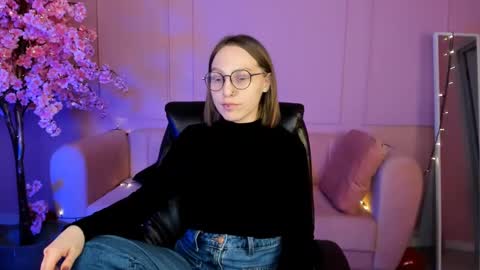 APHEX QUEEN online show from February 21, 1:22 pm