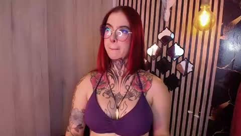 aphrodite__bloom online show from June 27, 12:23 am