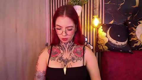 aphrodite__bloom online show from July 27, 9:45 pm